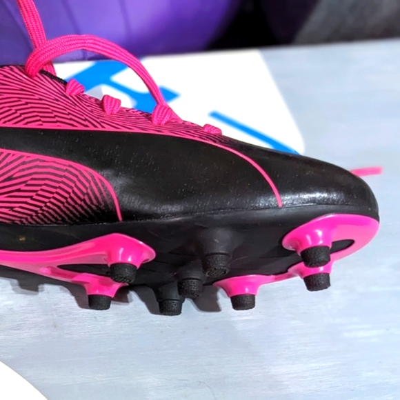 Puma Soccer Cleats | Spirit II FG | Youth Size 3 🔥 Pink | Like New - Picture 5 of 8